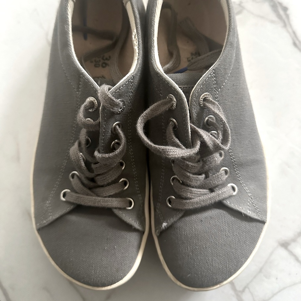 Birkenstock Low Lace Up Sneakers EU 36 US 5.5.